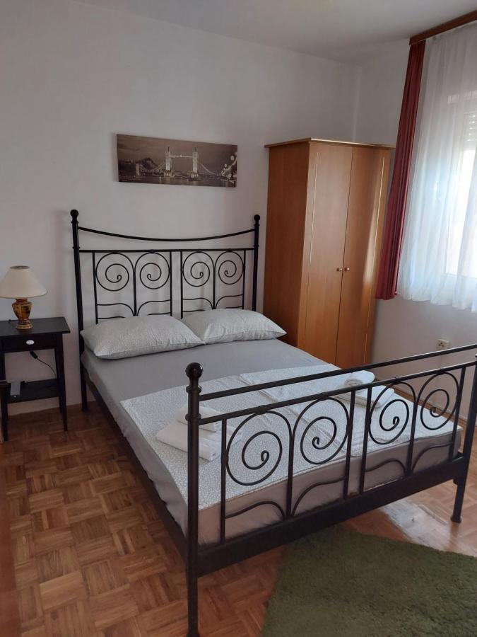 Orange City Apartment'S Repic Biograd Na Moru Extérieur photo