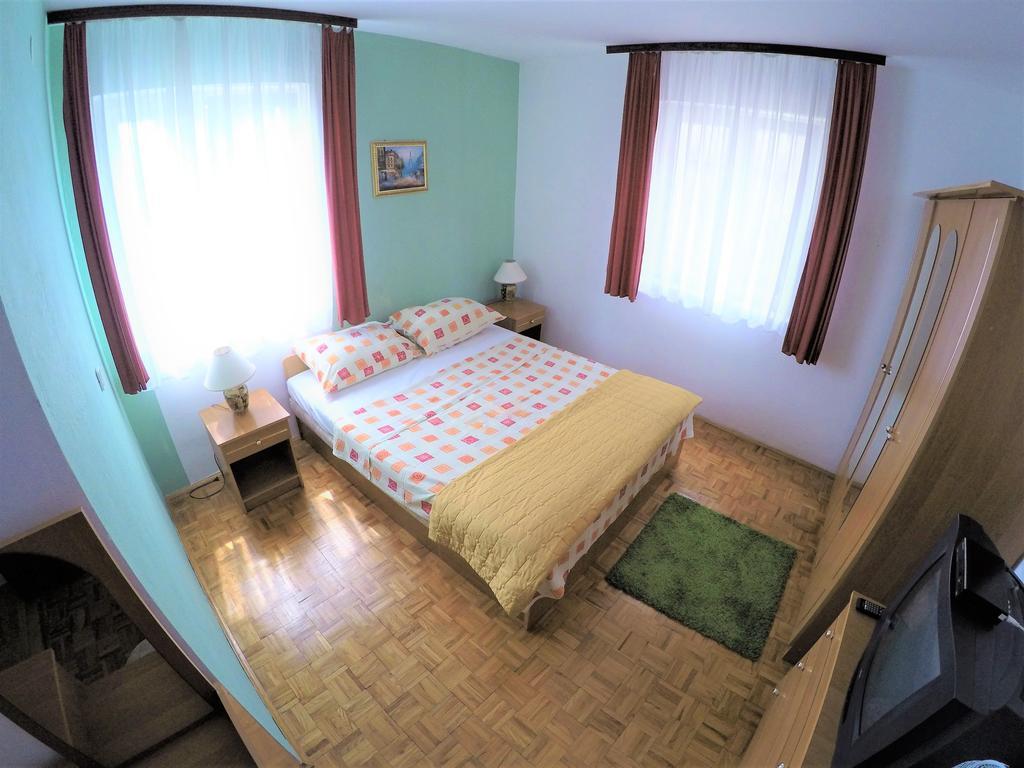 Orange City Apartment'S Repic Biograd Na Moru Extérieur photo
