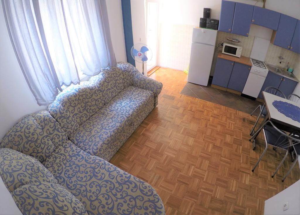 Orange City Apartment'S Repic Biograd Na Moru Extérieur photo